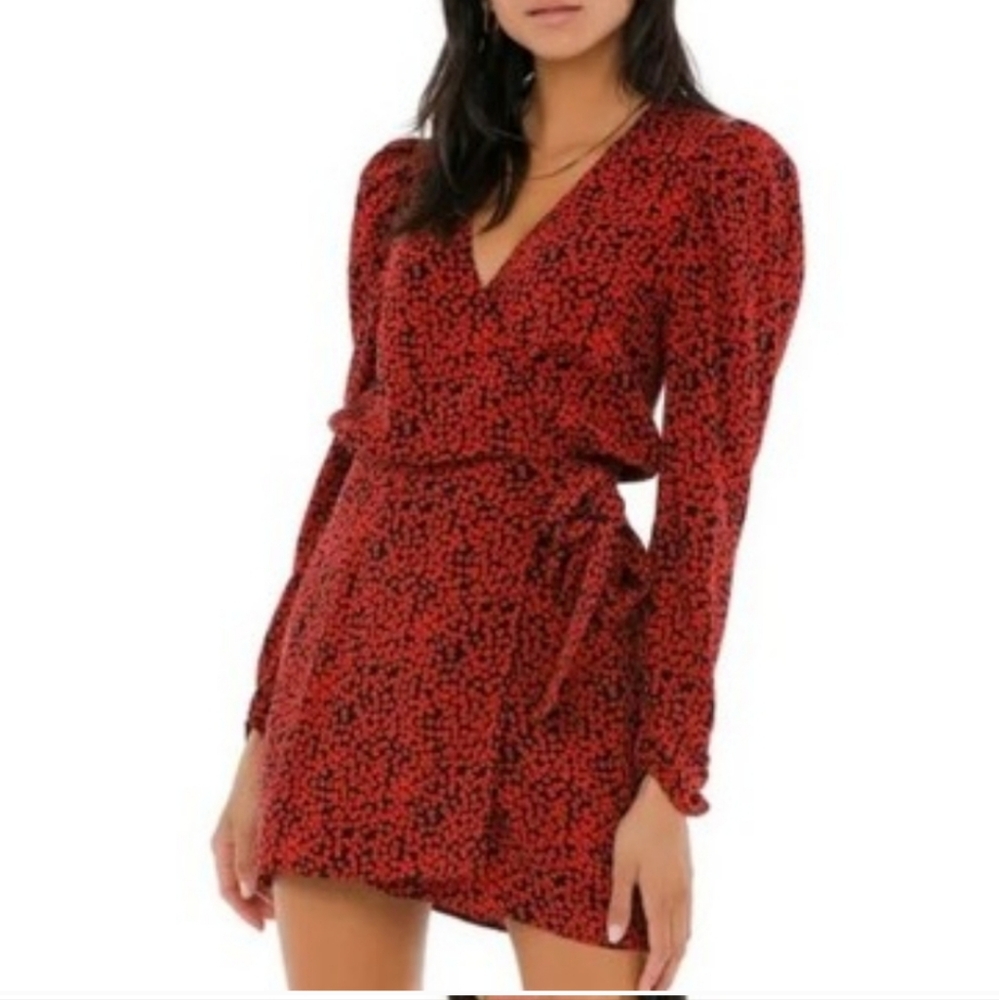 Free People Kinsley Wrap Dress In Red Black Floral Puff Sleeve Boho... size 2